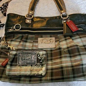 Coach Poppy Purse and Matching Coin Purse